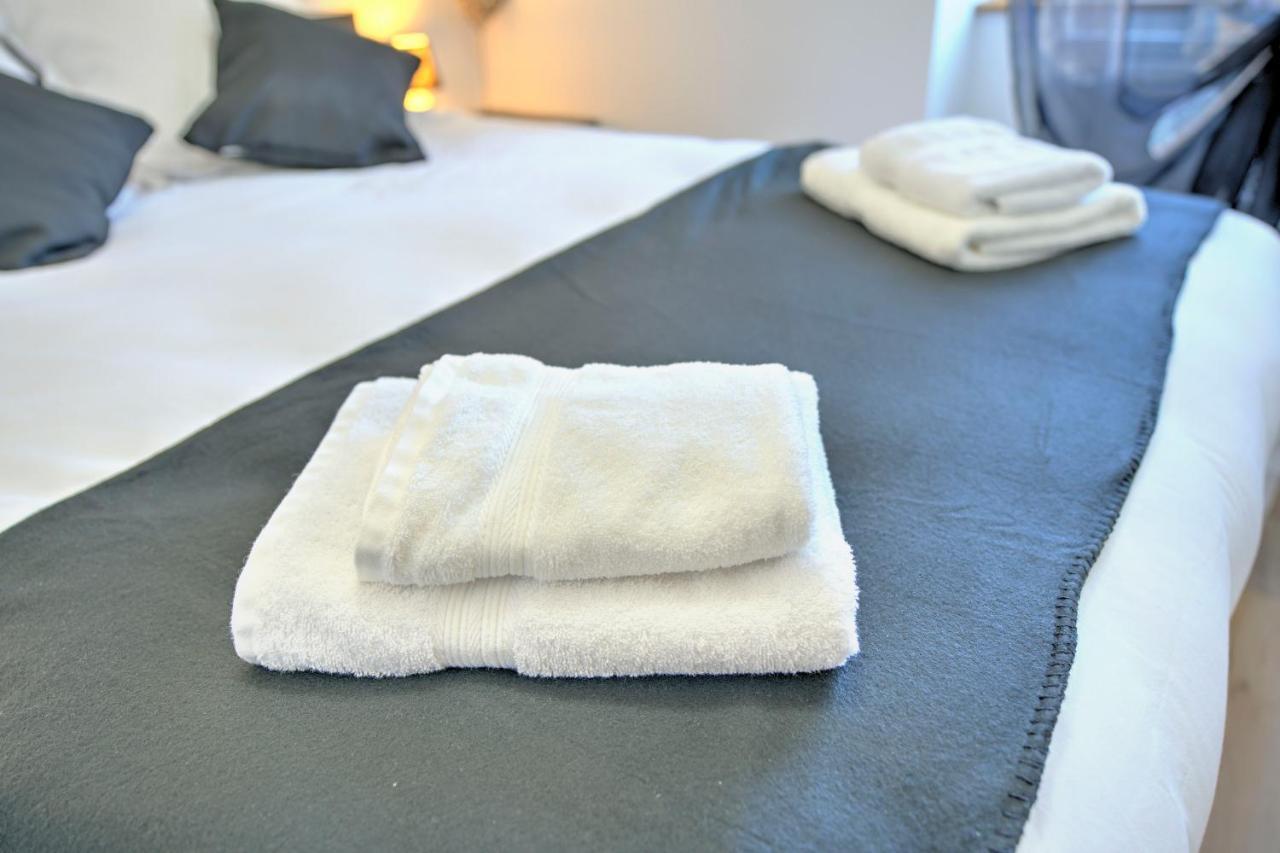 Le Sabot - Netflix/Wi-Fi Fibre/Terasse - 4 Pers Apartment Banassac Bagian luar foto
